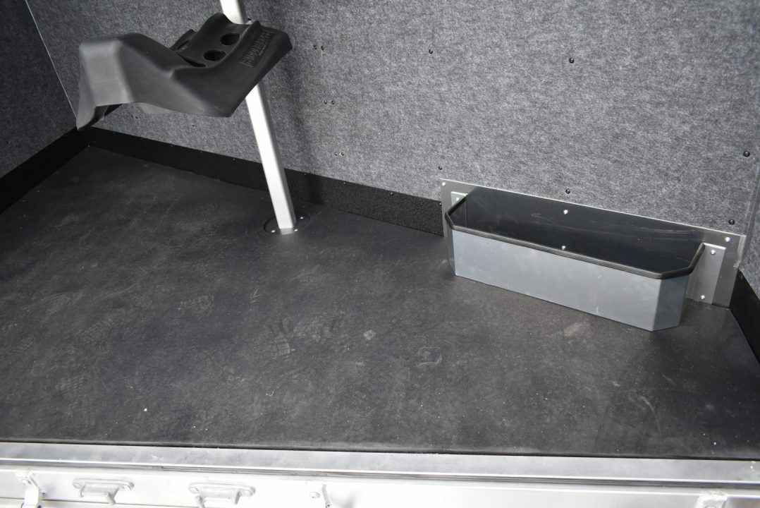 New 2026 Merhow Trailers 8416 BB Horse Trailer