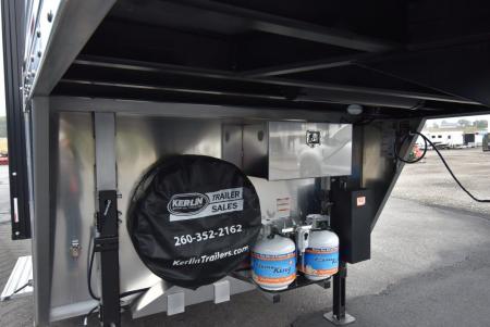 New 2027 Merhow Trailers 8416 BB Horse Trailer