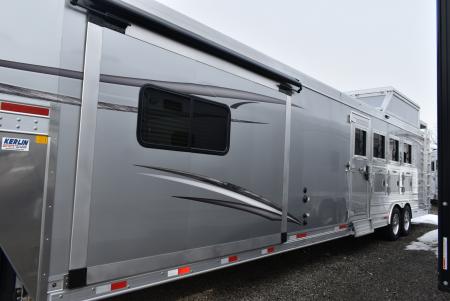 New 2026 Merhow Trailers 8416 BB Horse Trailer