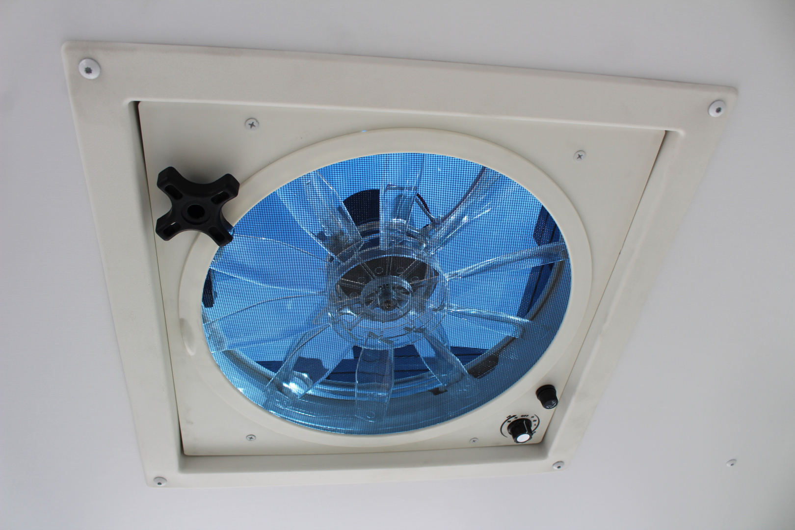 New 2026 NEO Trailers 5' x 10' Micro Sport - Recreation - Cargo - Enclosed Trailer - 2990# GVW