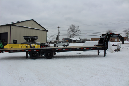 New 2026 Moritz FDGH Hydraulic Tail 32' GOOSENECK Deckover Flatbed Trailer- 25900# GVW