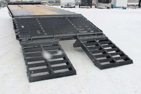 New 2026 Moritz FDPH DT 22' + 5' - Pintle Ring Deckover AIR BRAKE Equipment Trailer - 40000# GVW