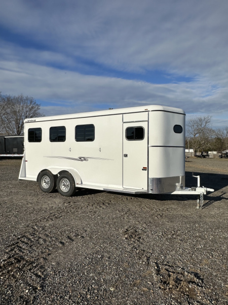 New 2026 Bee 3H BP WARM BLOOD SLANT Horse Trailer