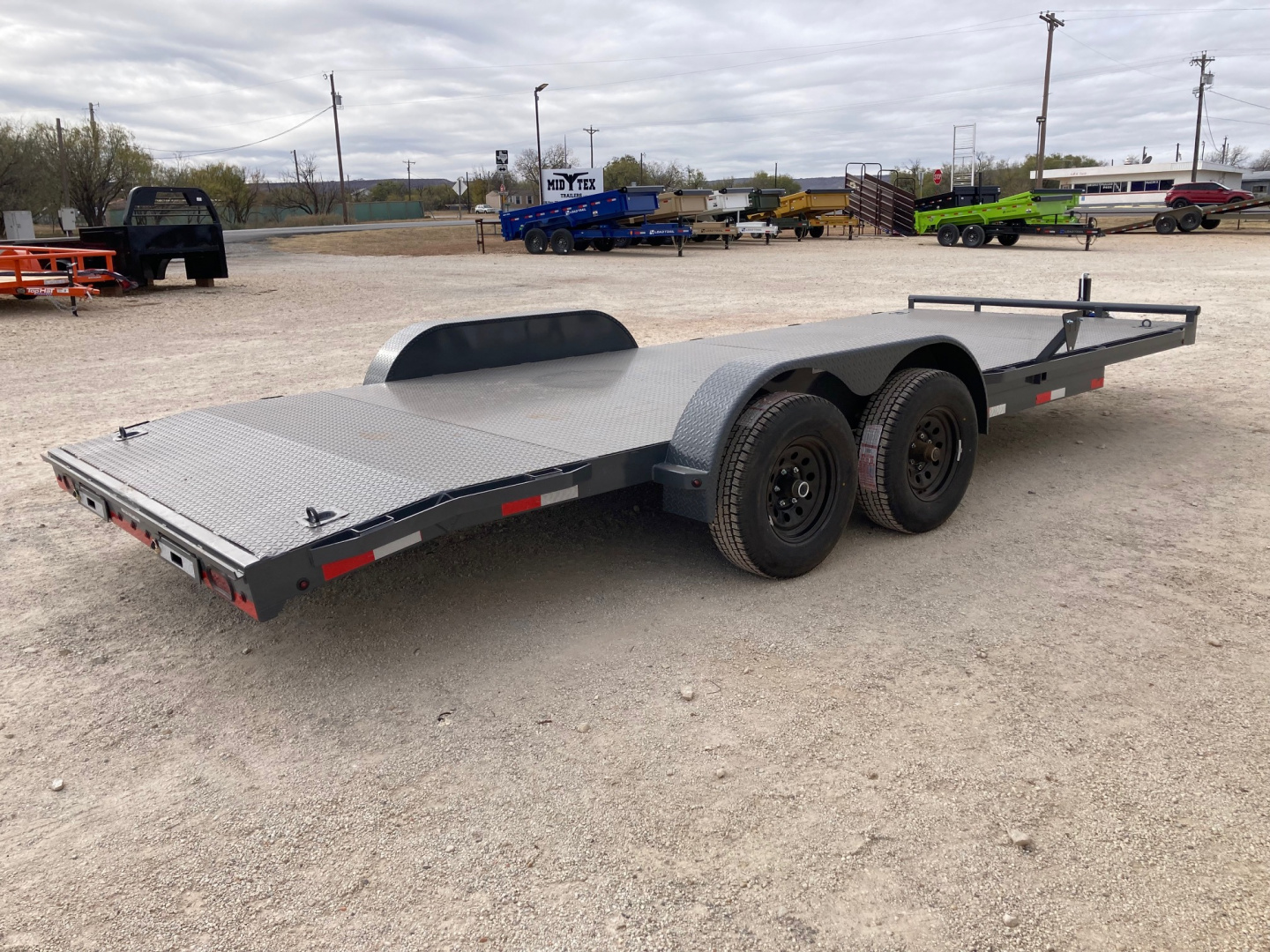 New 2026 Lamar Trailers BC 83" X 20' CC - 10K CARHAULER
