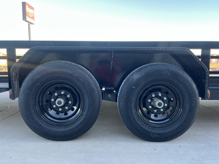 New 2026 PJ 83"x24' Gooseneck Angle Pipetop Trailer – P8