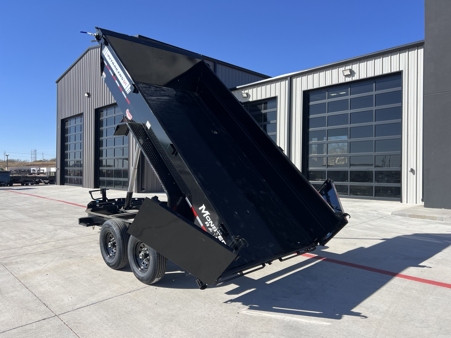 New 2026 PJ 83"x14' BP Tandem Axle Low Pro Telescopic Dump w/ 24" Sides – DT