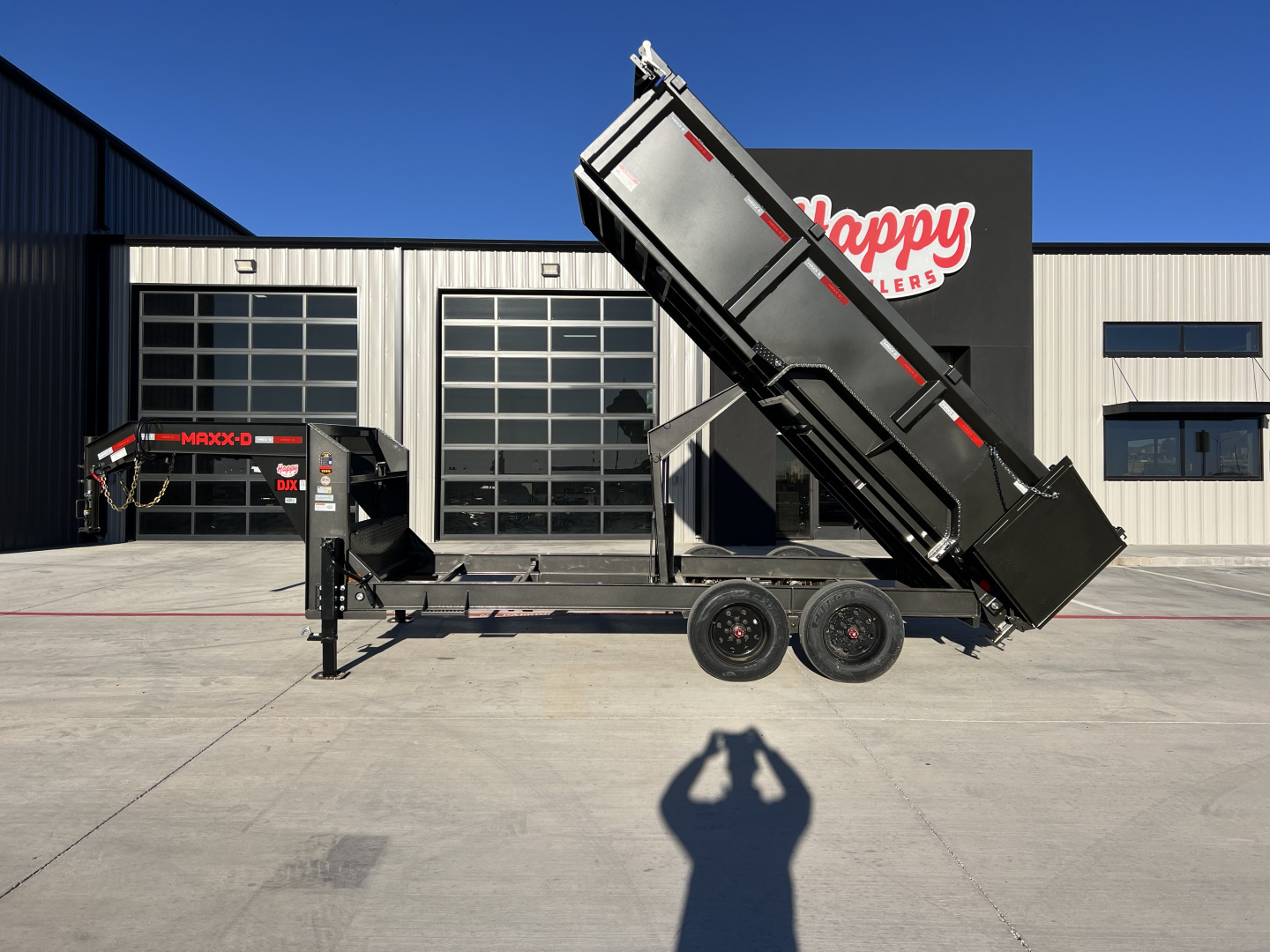 New 2026 MAXX-D 83”x16’ 18K Gooseneck Dump w/ 36” Sides – DJX