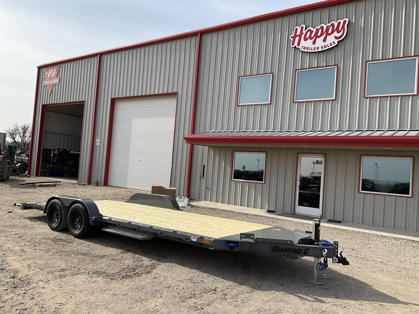 New 2026 Diamond C 83"x20' BP Single Car Hauler - GTF235