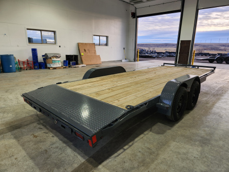 New 2026 Lamar 20' Car Trailer 7K