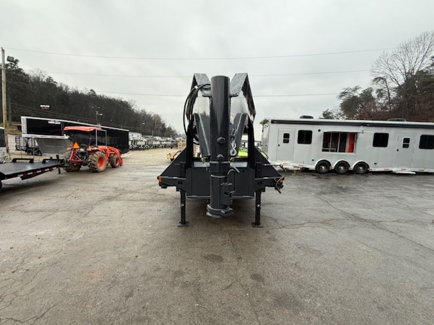 New 2026 Hillcrest Gooseneck 20+5 25.9K W/ Max Ramps