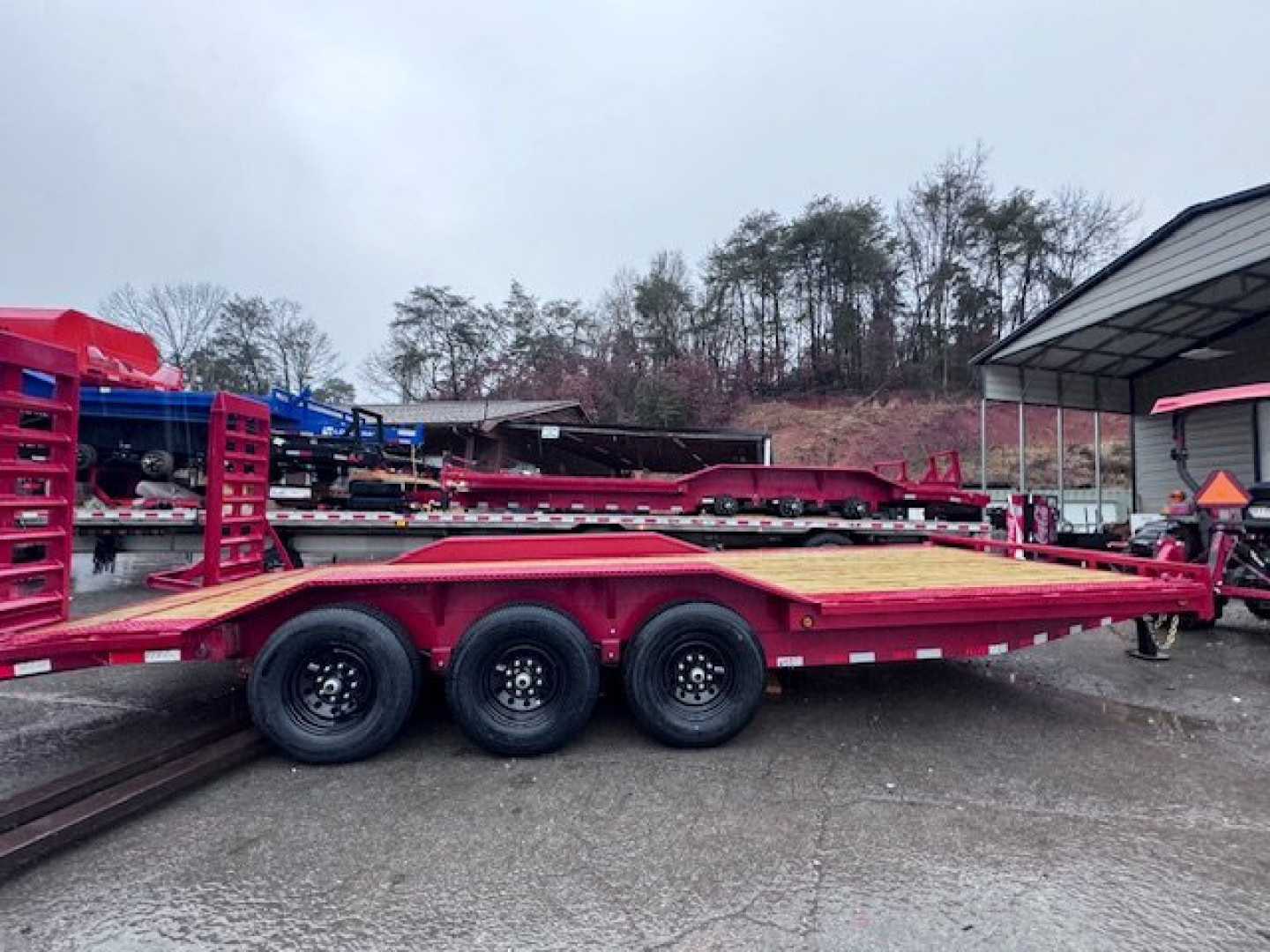 New 2025 Load Trail 102x22 21k Equipment Trailer