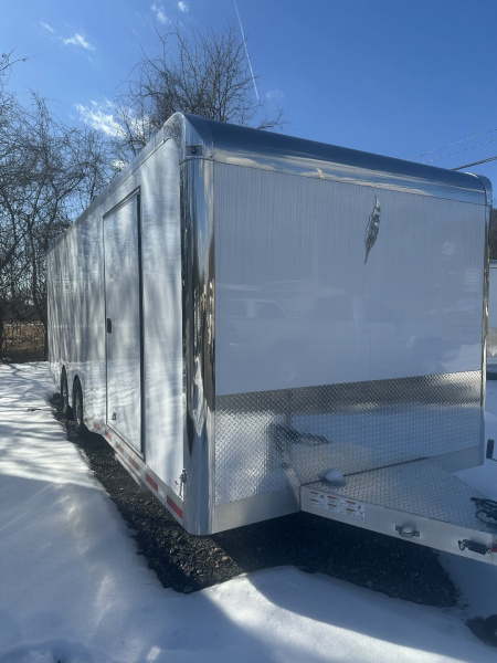 New 2025 Featherlite Trailer