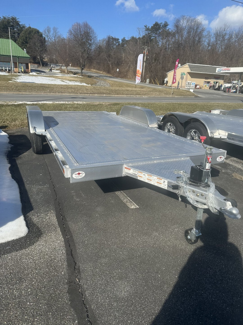 New 2024 Featherlite Trailer