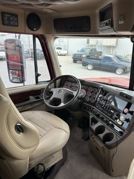 Used 2010 Renegade 45' Motorcoach