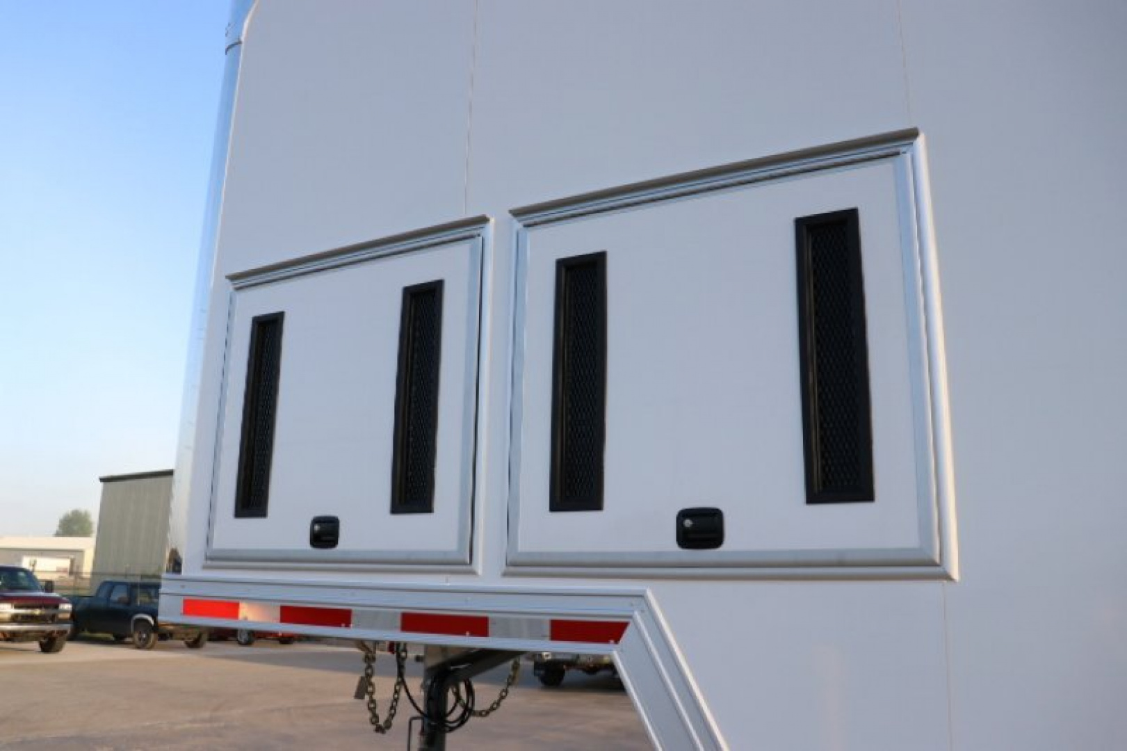 New 2019 inTech 44’ Aluminum Gooseneck Sprint Car Trailer
