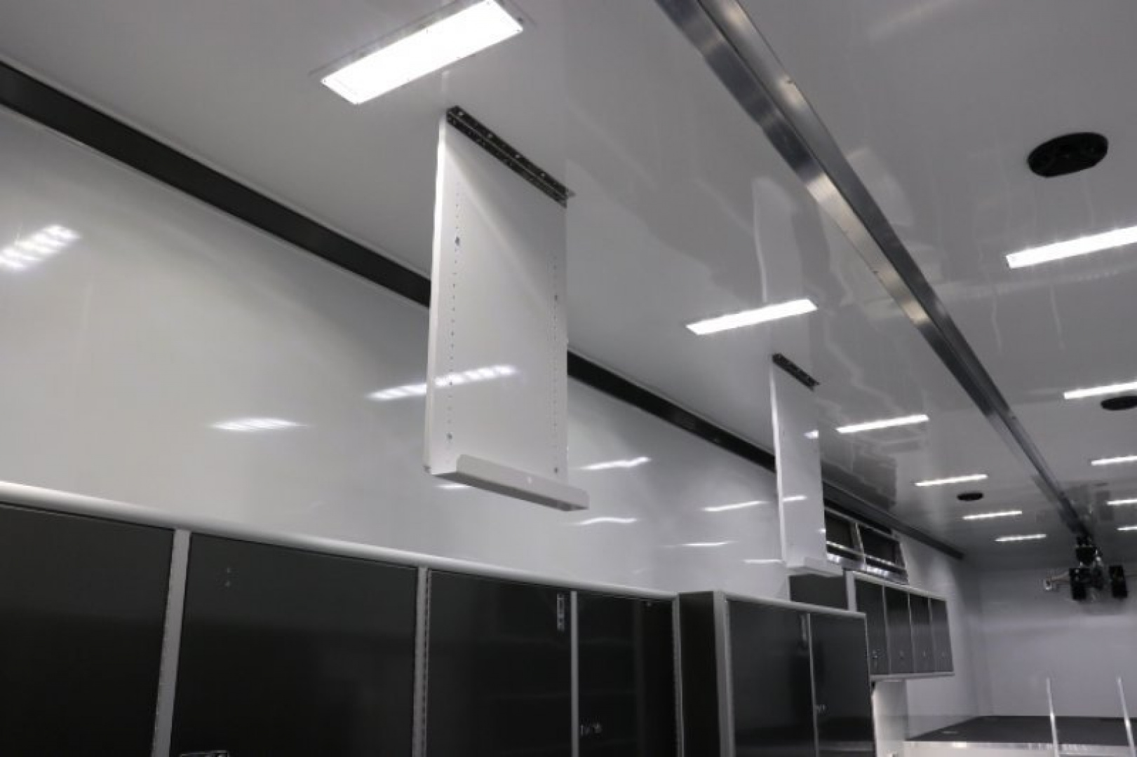 New 2019 inTech 40’ Aluminum Gooseneck Sprint Car Trailer