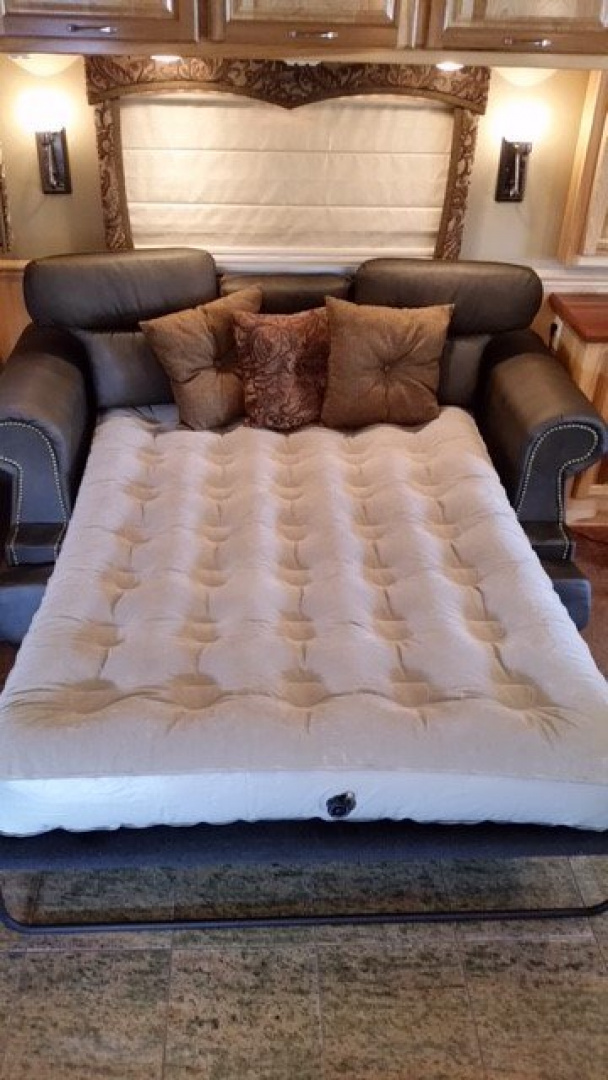 Used 2012 Haulmark 45’ Tandem Axle Motorcoach