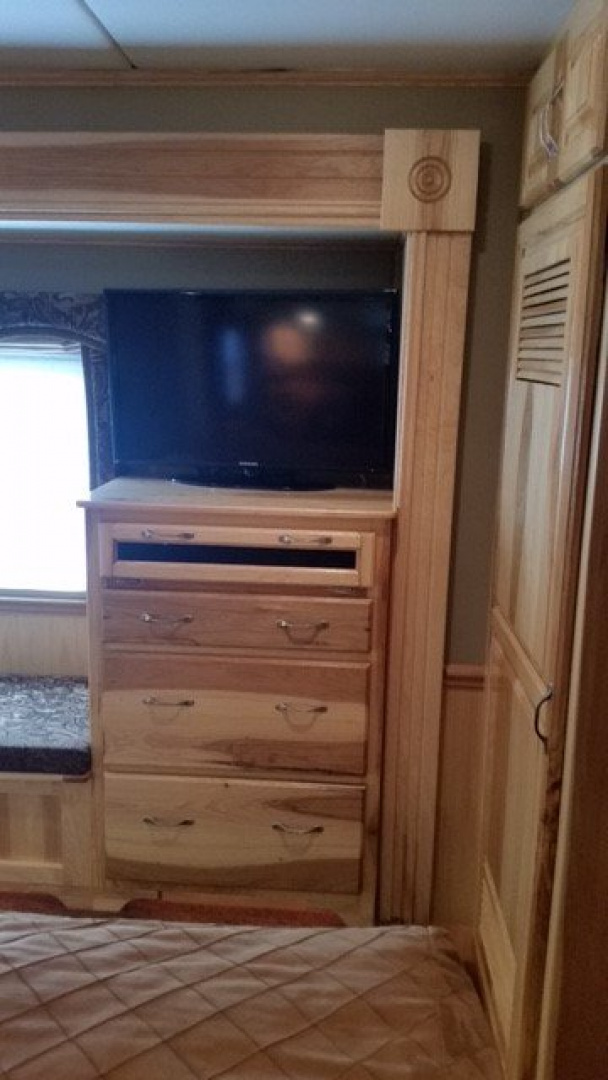 Used 2012 Haulmark 45’ Tandem Axle Motorcoach