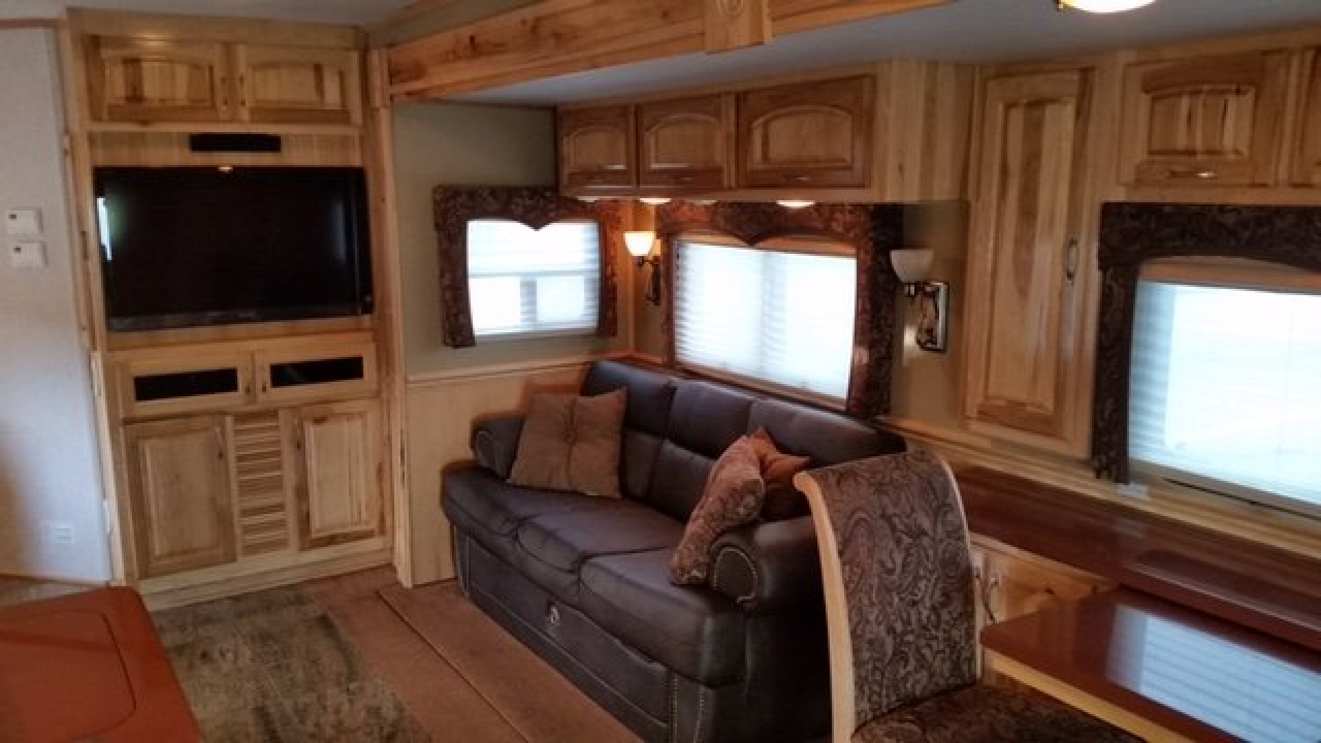 Used 2012 Haulmark 45’ Tandem Axle Motorcoach