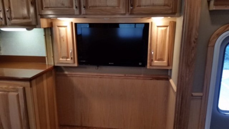 Used 2012 Haulmark 45’ Tandem Axle Motorcoach