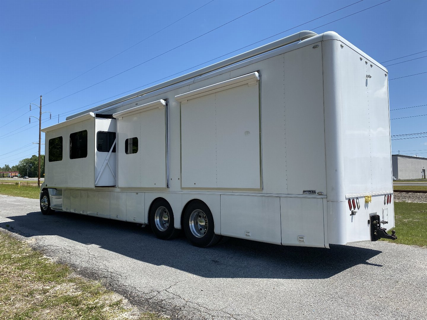 Used 2015 NRC 45’ Tandem Axle Motorcoach