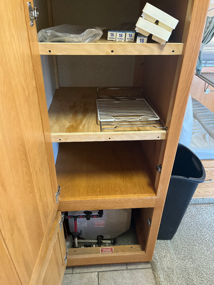 Used 2006 Haulmark 45’ Tandem Axle Motorcoach