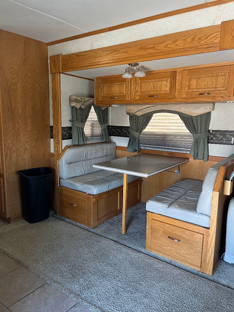 Used 2006 Haulmark 45’ Tandem Axle Motorcoach