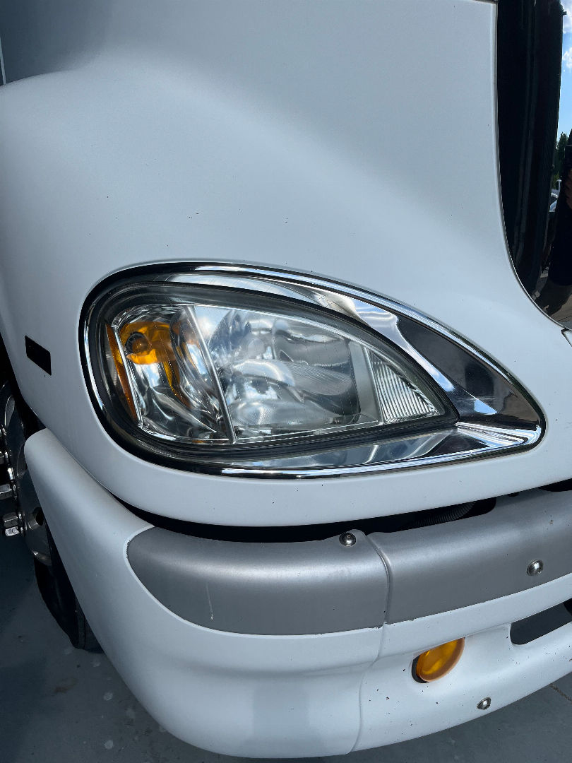 Used 2006 Haulmark 45’ Tandem Axle Motorcoach