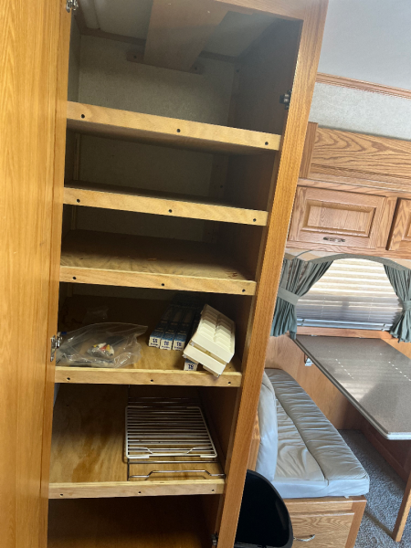 Used 2006 Haulmark 45’ Tandem Axle Motorcoach