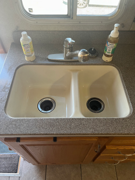 Used 2006 Haulmark 45’ Tandem Axle Motorcoach