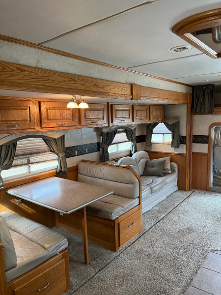 Used 2006 Haulmark 45’ Tandem Axle Motorcoach