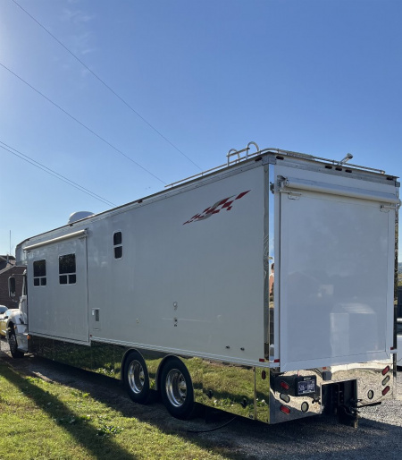Used 2006 Haulmark 45’ Tandem Axle Motorcoach