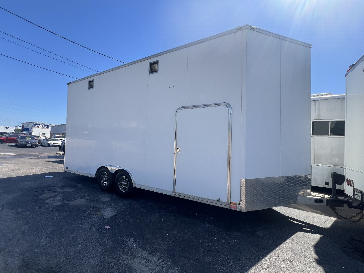 Used 2013 Cargo Mate 22’ VNose Aluminum Stacker Trailer