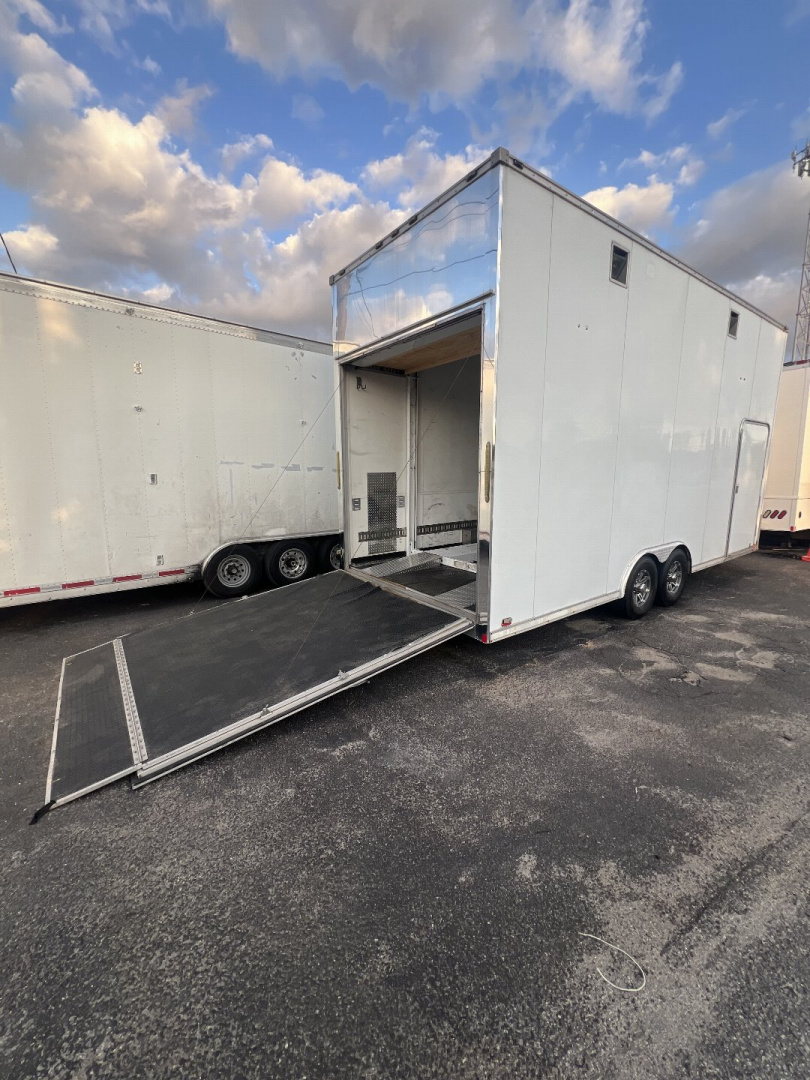 Used 2013 Cargo Mate 22’ VNose Aluminum Stacker Trailer