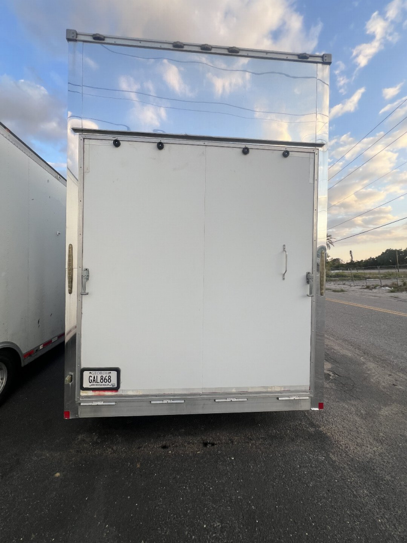 Used 2013 Cargo Mate 22’ VNose Aluminum Stacker Trailer