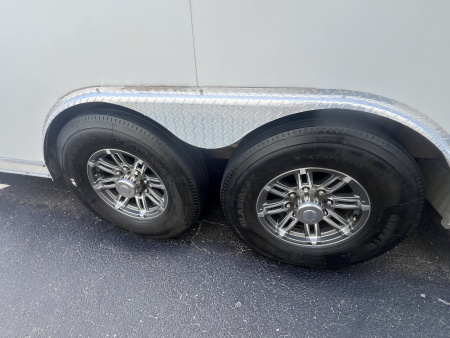 Used 2013 Cargo Mate 22’ VNose Aluminum Stacker Trailer