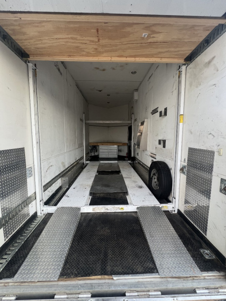 Used 2013 Cargo Mate 22’ VNose Aluminum Stacker Trailer