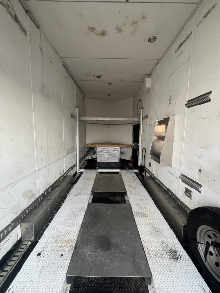 Used 2013 Cargo Mate 22’ VNose Aluminum Stacker Trailer