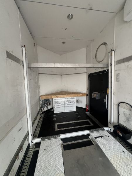 Used 2013 Cargo Mate 22’ VNose Aluminum Stacker Trailer