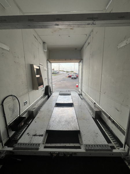 Used 2013 Cargo Mate 22’ VNose Aluminum Stacker Trailer