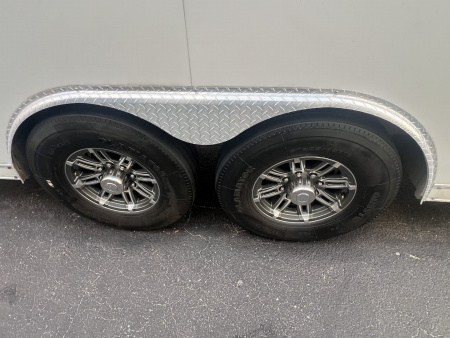 Used 2013 Cargo Mate 22’ VNose Aluminum Stacker Trailer