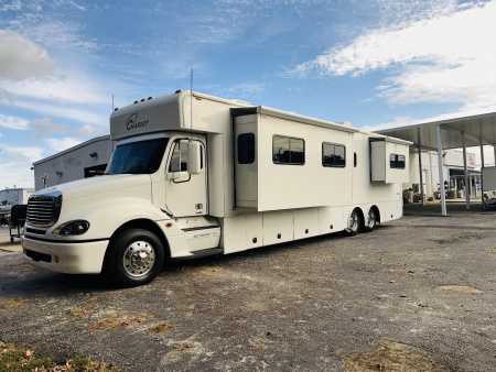 Used 2010 Chariot 45’ Tandem Axle Motorcoach