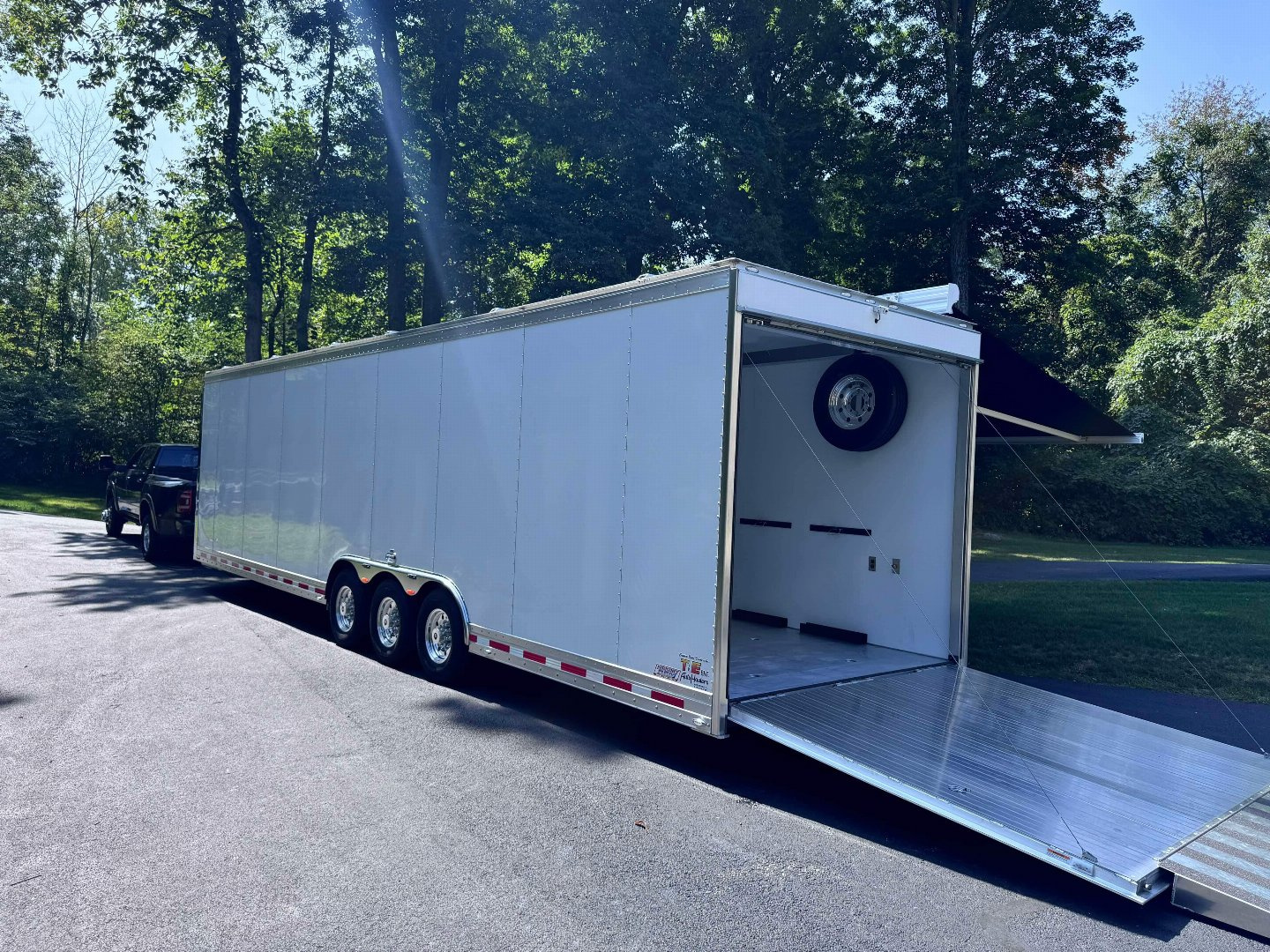 2024 T&E All Aluminum 34' Tag Trailer photo 7
