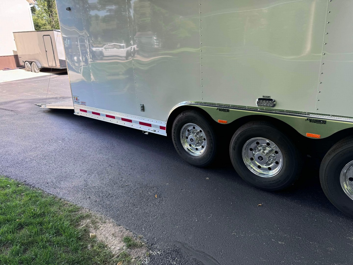 2024 T&E All Aluminum 34' Tag Trailer photo 9