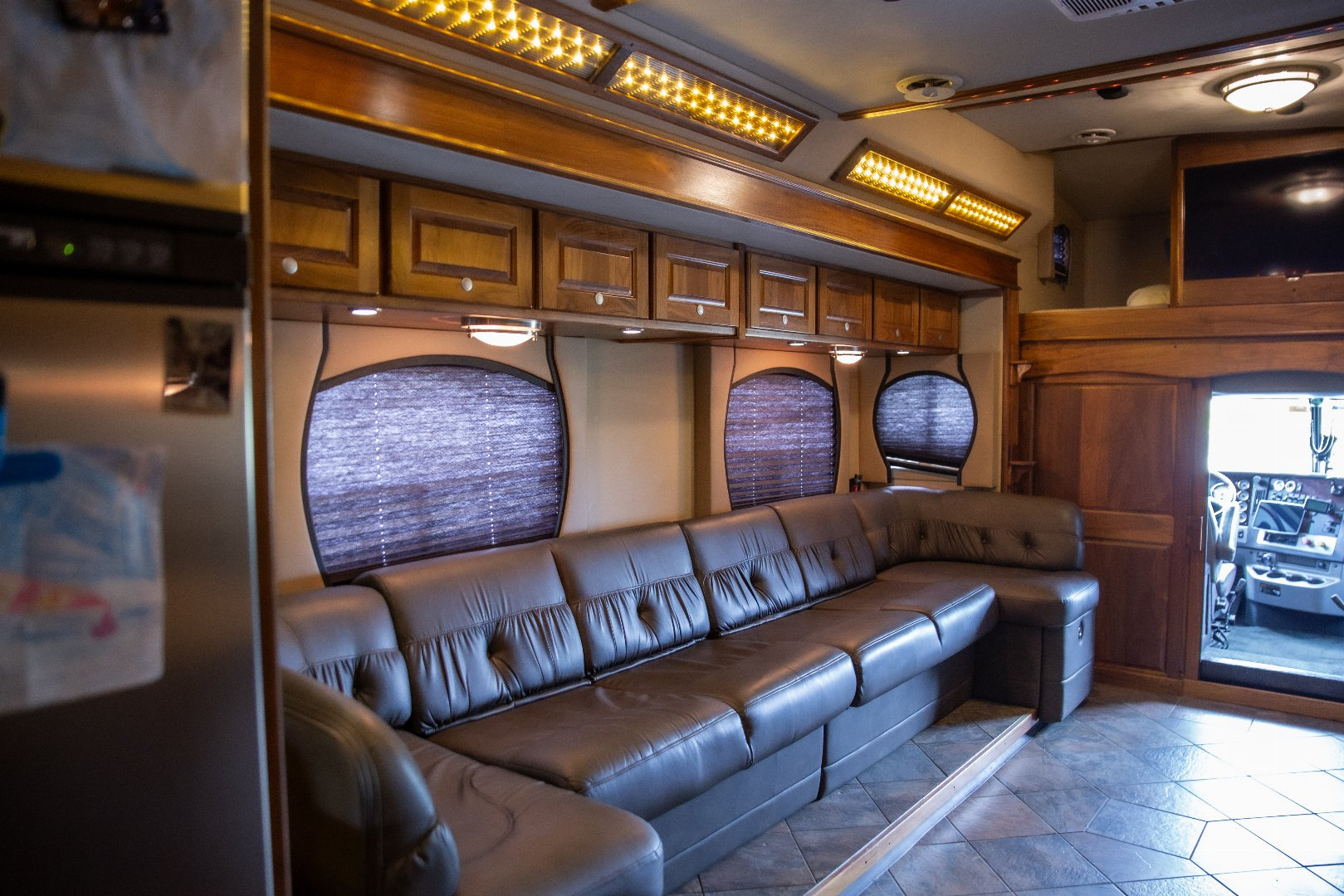 Used 2016 NRC 45’ Tandem Axle Motorcoach