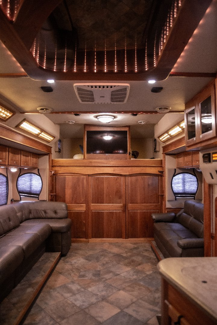 Used 2016 NRC 45’ Tandem Axle Motorcoach