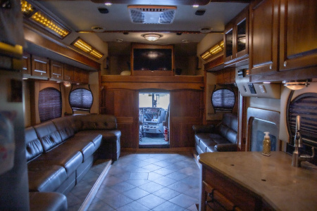 Used 2016 NRC 45’ Tandem Axle Motorcoach