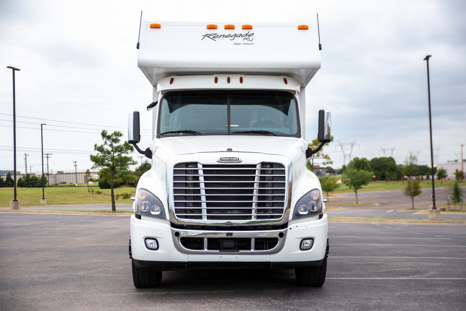 Used 2020 Renegade 45’ Tandem Axle Motorcoach