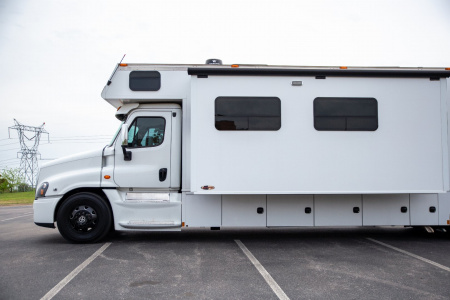 Used 2020 Renegade 45’ Tandem Axle Motorcoach