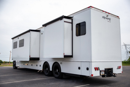 Used 2020 Renegade 45’ Tandem Axle Motorcoach